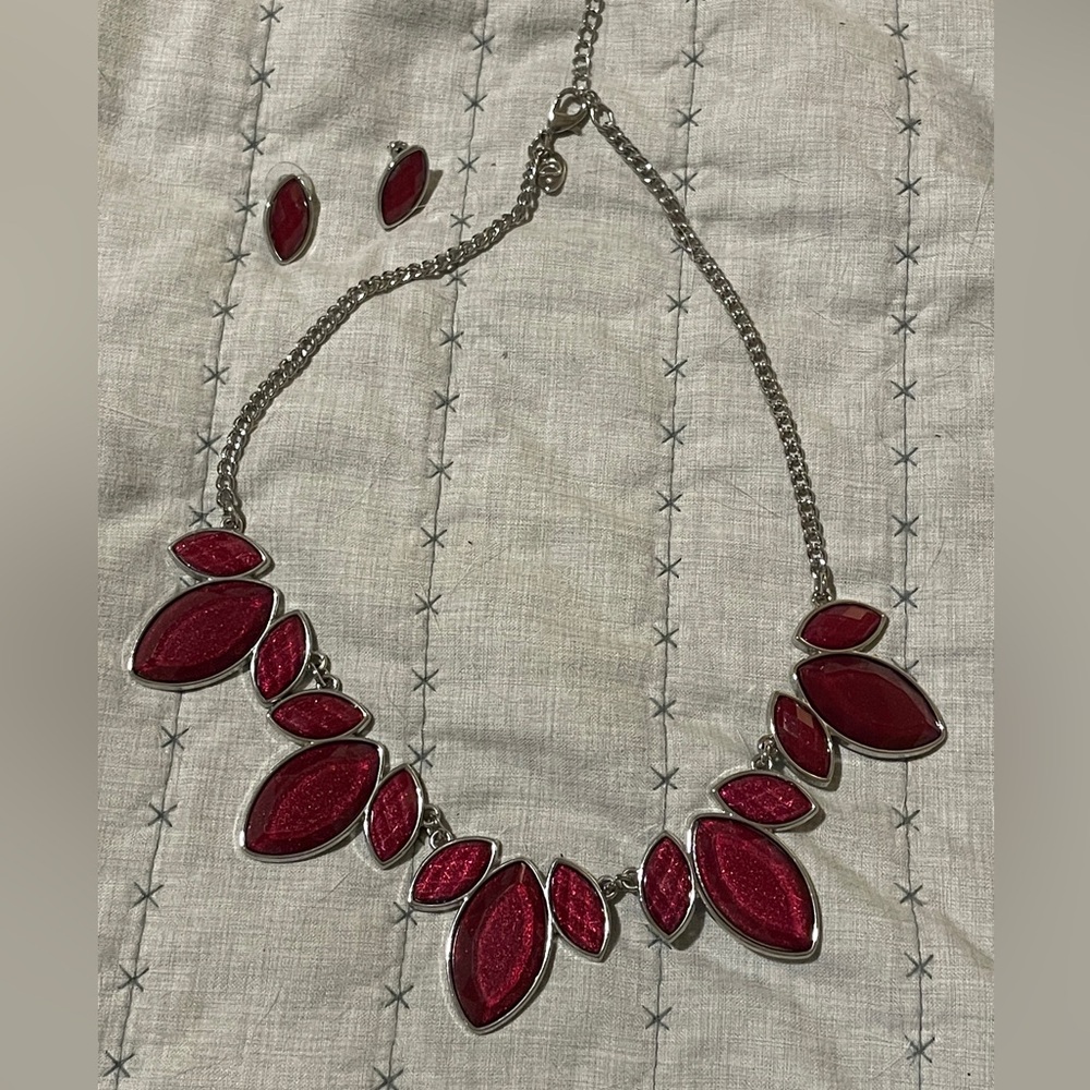 Charming Charlie Statement necklace and earrings set